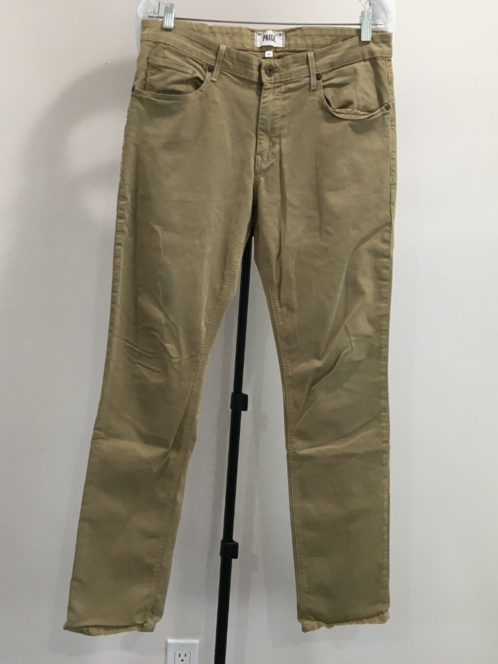 PAIGE Premium Denim Thyme Wash NORMANDIE 5 Pocket Logo Hardware Jeans